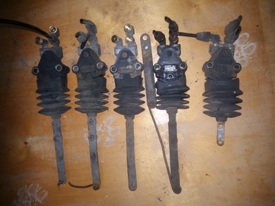 Scania r 4 клапан уровня кабины фото №1