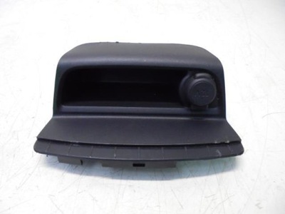 Роз'єм прикурювача peugeot 2008 фото №1