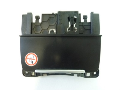 Audi a5 пепельница прикуриватель 8k0857951 фото №1