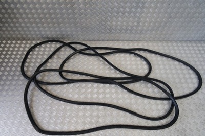 Volvo xc90 ii прокладка двері ліва задня 2015- фото №1