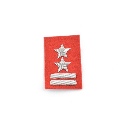 PODPUŁKOWNIK NA BERET SZKARŁATNY HAFT BAJORKIEM