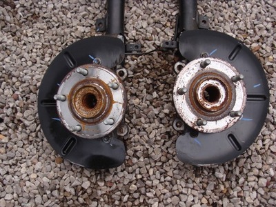 Поворотний кулак права freemont journey !!! фото №1