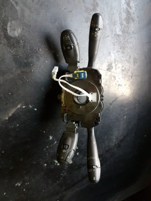 C3 picasso 1.6 hdi перемикач комбінований kombajn фото №1