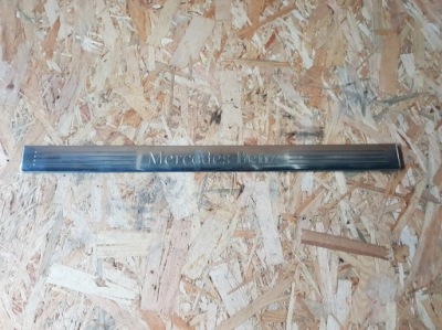 Mercedes cls 218 молдинг na поріг перед a2186860936 фото №1