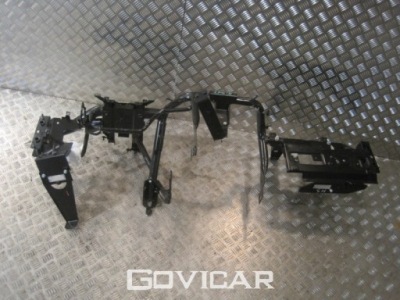 Балка каркас консолі maserati quattroporte 1 фото №1