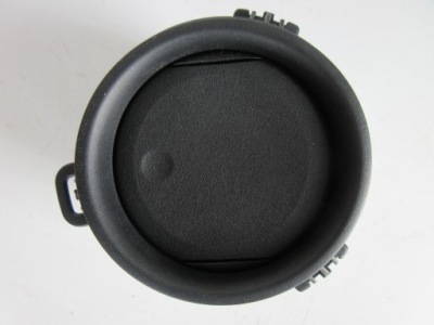 Yaris iii решётка обдув левая фото №1