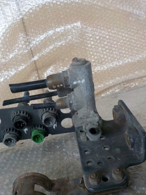 Scania r 420 электроклапан клапан 2008r 1354646 фото №1