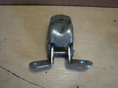 Петля двері правий задня kia ceed i 06-12r фото №1