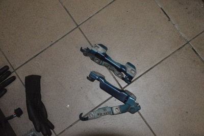 Петли капот alfa romeo 159 фото №1