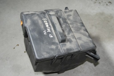 Trafic ii корпус коробка предохранителей фото №1