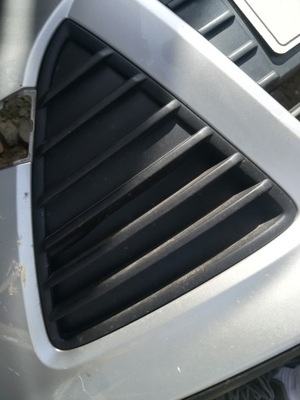 Заглушка бампера перед правая ford focus mk3 2011- фото №1