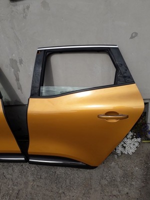 Дверь левая задние renault scenic iv 16- фото №1
