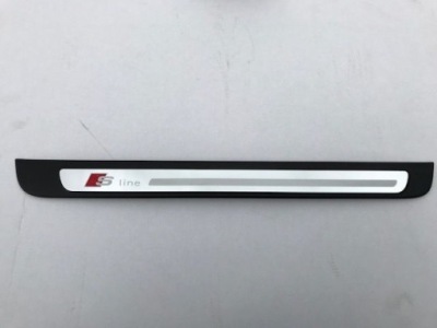 Audi a5 sportback молдинг s-line 8t8853374b правая фото №1