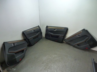 Обшивка обивка дверь правый задняя mercedes w212 фото №1