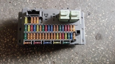 Коробка запобіжників mini cooper one 1.4d фото №1