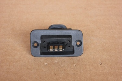 Электро контакт штекер дверь vw caddy 2k0907438 фото №1