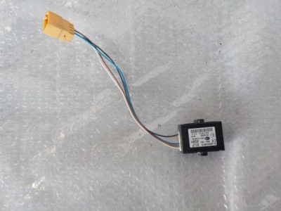 Man tgx блок керування замка центрального 81282306015 фото №1