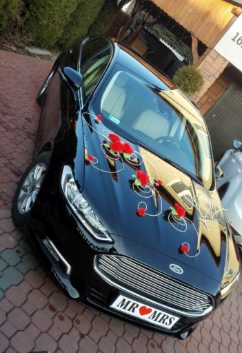 Dekoracja samochodu ozdoby na auto do ślubu kolory
