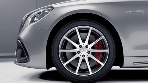 Наклейка на передний суппорт Mercedes W217 W222 AMG