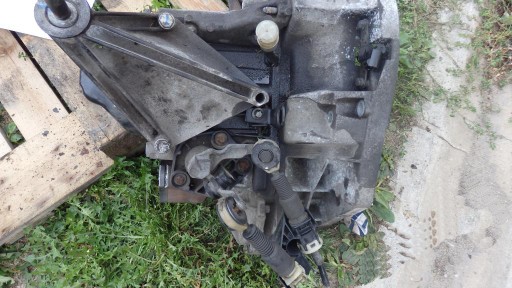 КОРОБКА ПЕРЕДАЧ RENAULT LAGUNA II 2.0 16V JR5-123