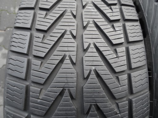 2x шины 225/60R18 Vredestein Wintrac Xtreme