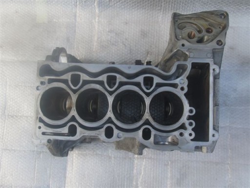 BLOK SILNIKA BMW E46 1.8 316ti 316i 318i N46B18AA