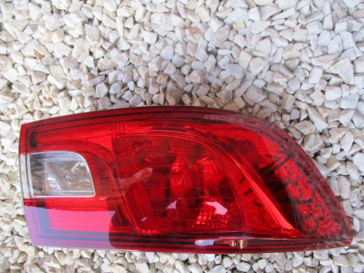 RENAULT CLIO IV LAMPA TYŁ LEWA 13-16