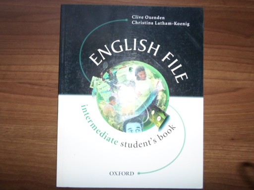 ENGLISH FILE Student's Book Intermediate OXFORD