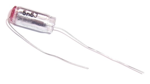 KONDENSATOR KSF 020 5,6nF 160V 25sztuk