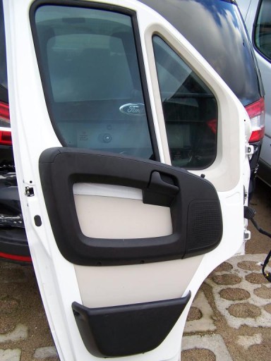 BOXER DUCATO JUMPER III ОБИВКА ЛЕВОЙ ДВЕРИ 2018