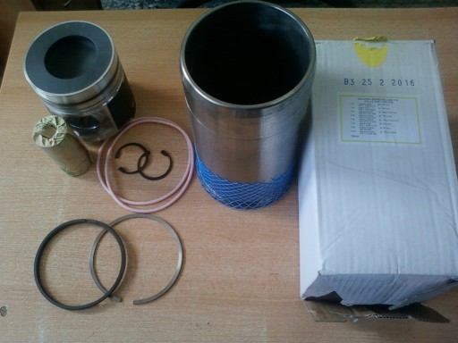 319-000311 - КОМПЛЕКТ ДЛЯ РЕМОНТУ ДВИГУНА LIAZ TURBO 016 LUBLIN