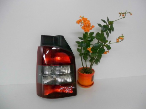 VW T5 Transporter light rear part left ciemna below klape OM = 7H5945095N