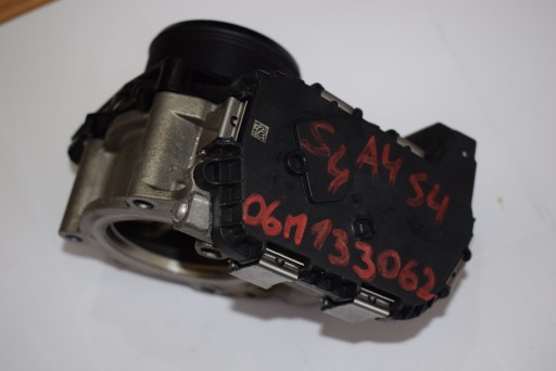 VALVOLA A FARFALLA MOTORE AUDI S4 8W0 06M133062