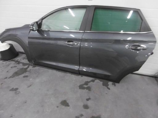 000 - ДВЕРІ КАПОТ КРИЛО БАМПЕР HYUNDAI TUCSON Z3G