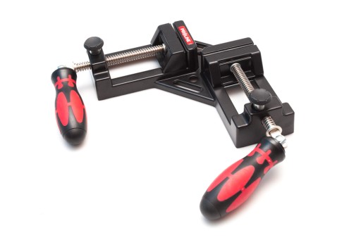 PROLINE КУТОВІ ЛЕЩАТА 68X65MM 31383