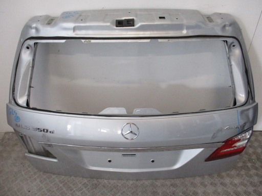boot doors Mercedes GLS unprotected