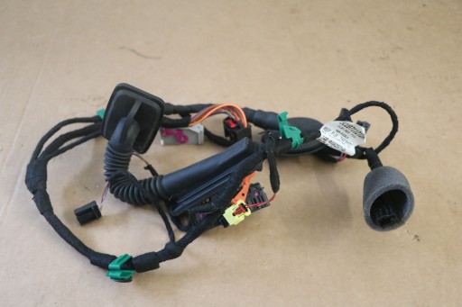 ЖГУТ ПРОВОДОВ ДВЕРИ ПЕРЕДНИЙ ЛЕВЫЙ VW JETTA 5CU971121DH