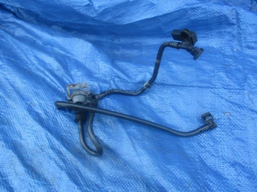 7618640 - BMW F10 F11 F20 F30 X1 E84 вентиляционный клапан