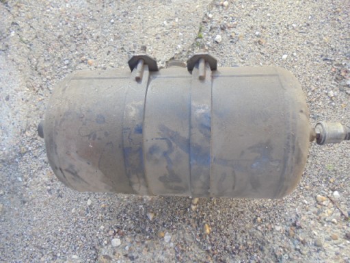 A6684320401 - ЦИЛІНДР ПОВІТРЯНИЙ БАК 20Л MERCEDES VARIO 816