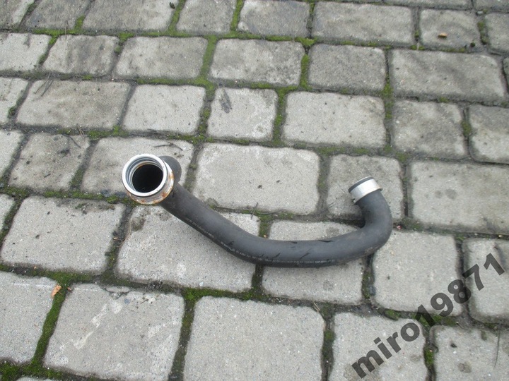 TUYAU EAUX MERCEDES W207 A2045012982 photo 1 - milautoparts-fr.ukrlive.com