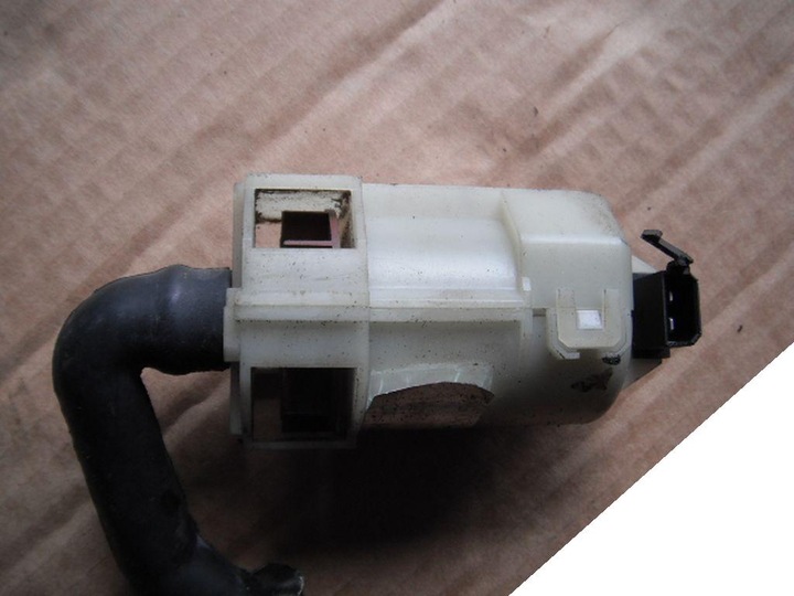 AUDI A4 2.5 TDI 98R MOTOR PUMP photo 1 - milautoparts-fr.ukrlive.com