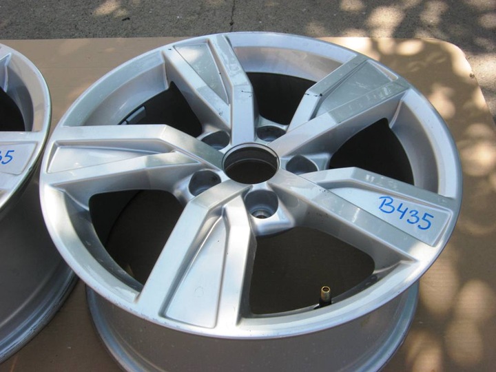 DISCS ALUMINIUM ORIGINAL AUDI A4 8W0 16'' photo 3 - milautoparts-fr.ukrlive.com