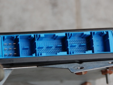 CONTRÔLEUR ORDINATEUR EM ECU IVECO 504230341