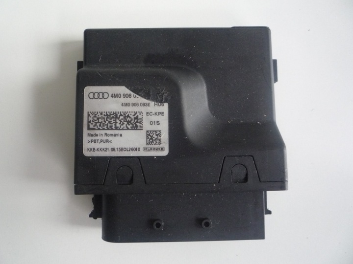 GD AUDI A4 S4 8W CONTROL UNIT PUMP FUEL 4M0906093E photo 1 - milautoparts-fr.ukrlive.com