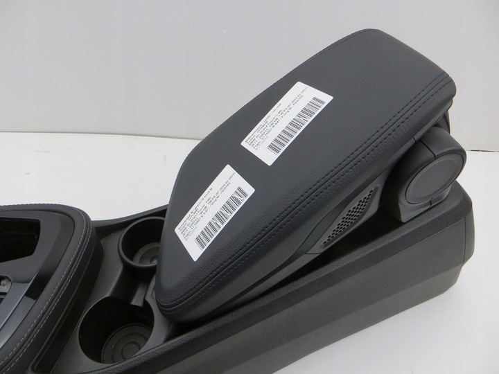 TUNNEL CENTRAL ARMREST BMW F45 F46 photo 2 - milautoparts-fr.ukrlive.com