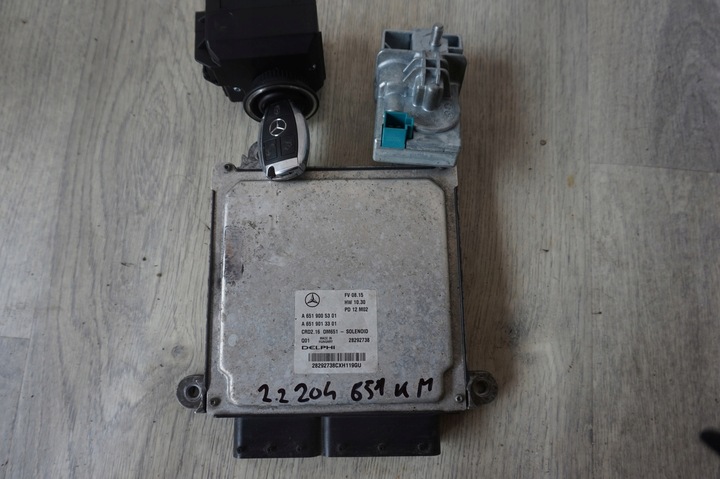 MERCEDES W204 2.2CDI IGNITION LOCK 1 KEYS BLOCK 651 photo 1 - milautoparts-fr.ukrlive.com