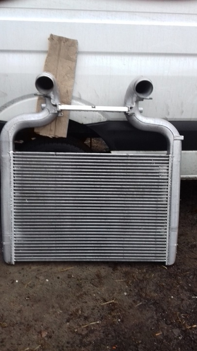 DAF WITH 1328775 RADIATOR AIR photo 1 - milautoparts-fr.ukrlive.com