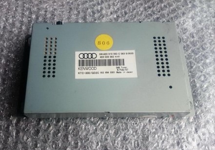 AUDI A8 S8 D3 CONTROL UNIT RADIO 4E0035563 photo 1 - milautoparts-fr.ukrlive.com