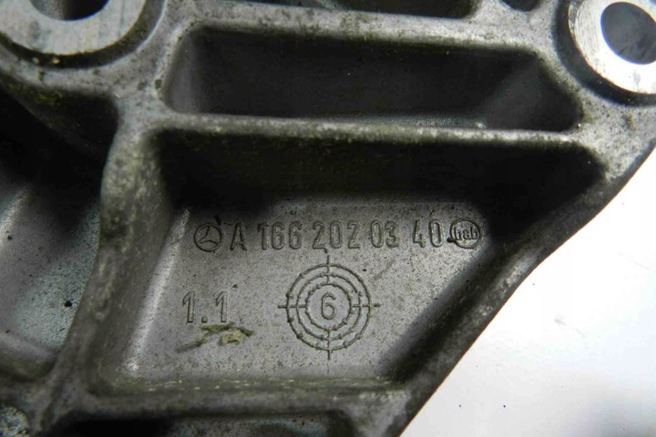 BRACKET MOUNTING ELECTRIC GENERATOR MERCEDES W168 A1662020340 photo 3 - milautoparts-fr.ukrlive.com