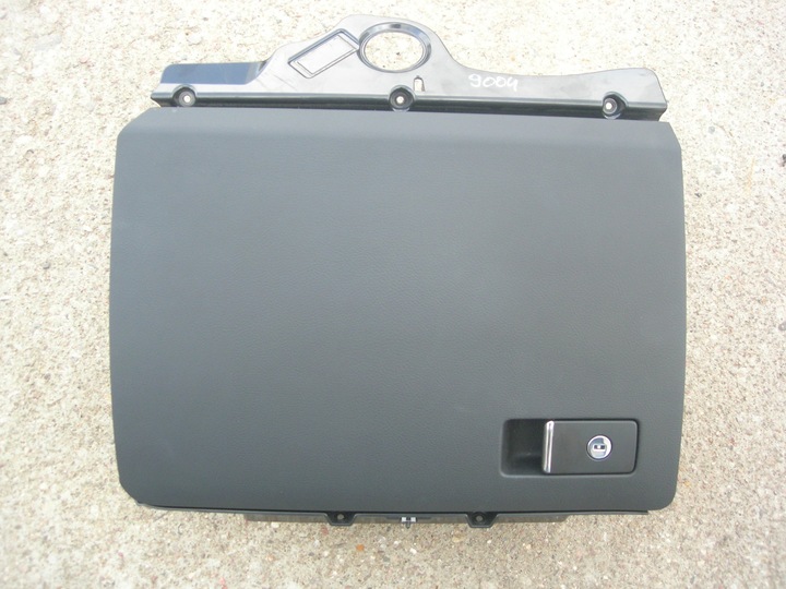 GLOVEBOX PASSENGER VW PASSAT B6 B7 CC 3C1857114E photo 1 - milautoparts-fr.ukrlive.com